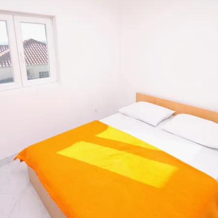 With A Parking Space Mimice, Omis - 5251 Apartament
