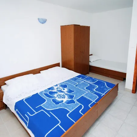 Apartament With A Parking Space Mimice, Omis - 5251